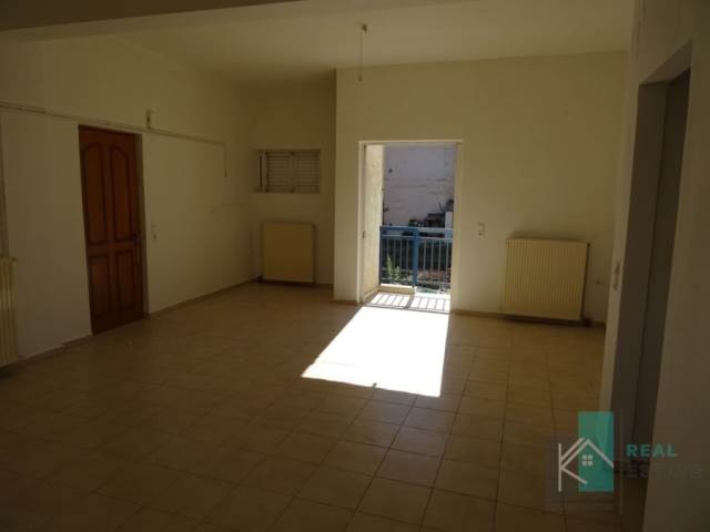 (For Sale) Residential Apartment || Fthiotida/Lamia - 105 Sq.m, 3 Bedrooms, 89.000€ 